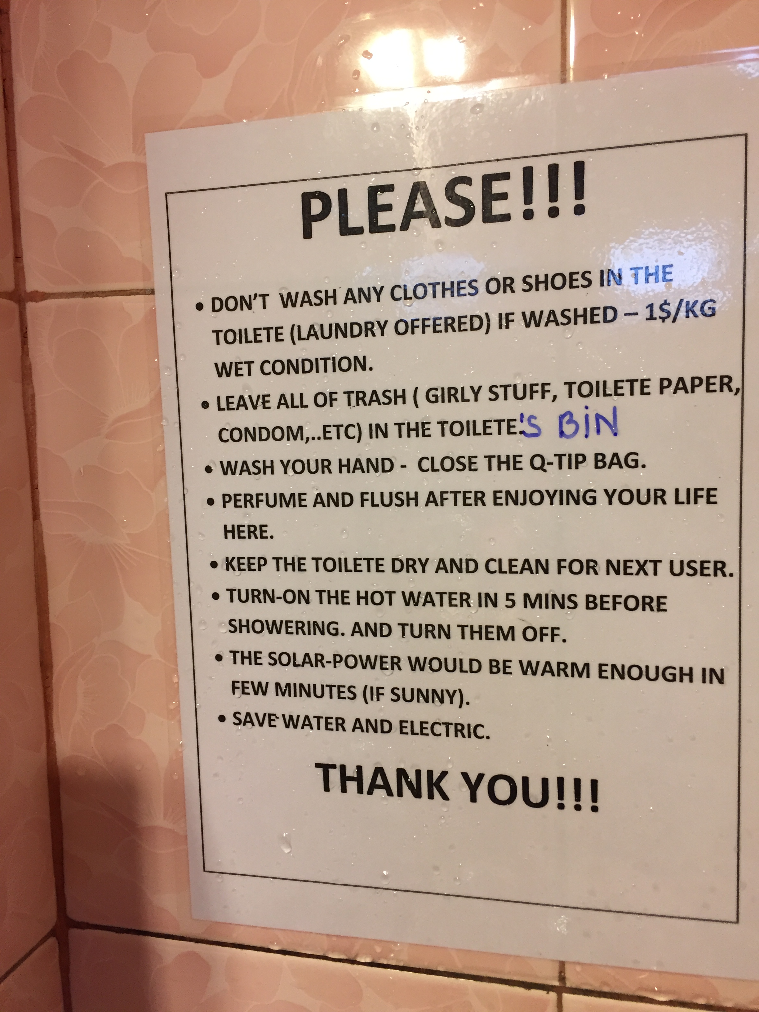 Hostel Bathroom Sign Vietnam